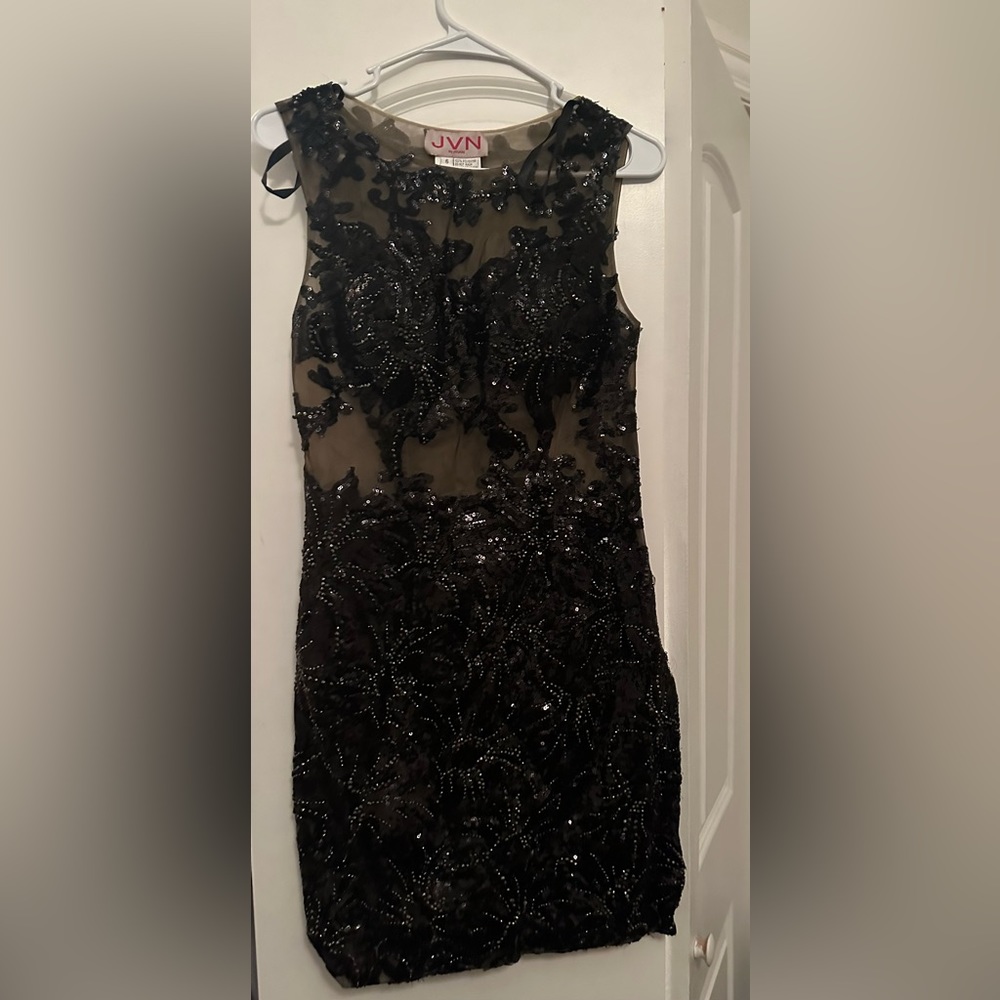 Selling a short black sparkly jovani dress! Only worn once! Great condition!!